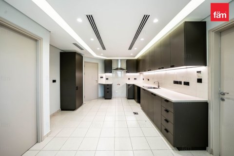 Villa à Dubai, 4 chambres, 560.3 m², № 133084 - photo 20