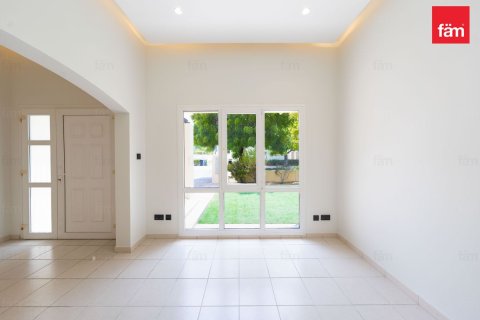 Villa à Dubai, 4 chambres, 560.3 m², № 133084 - photo 21