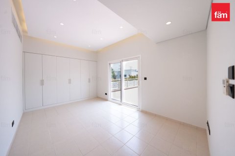 Villa à Dubai, 4 chambres, 560.3 m², № 133084 - photo 13