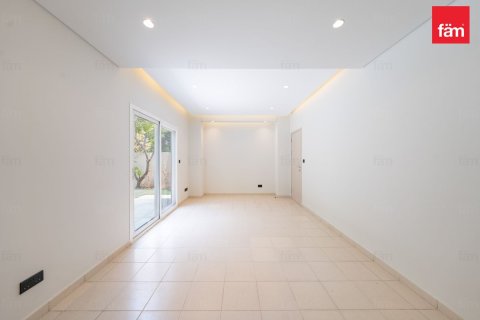 Villa à Dubai, 4 chambres, 560.3 m², № 133084 - photo 22
