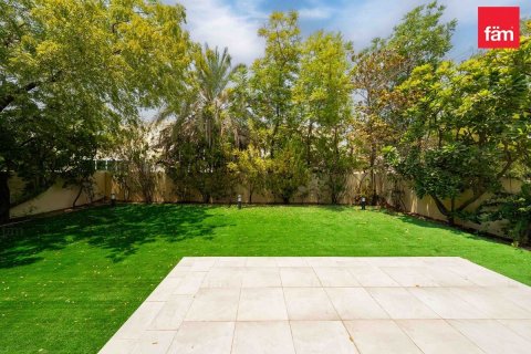 Villa à Dubai, 4 chambres, 560.3 m², № 133084 - photo 29