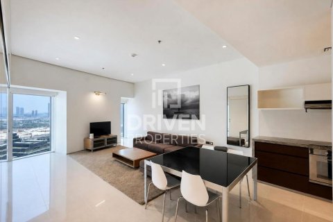 Apartment in Sheikh Zayed Road, Dubai 2 bedrooms, 106 sq.m. № 128526