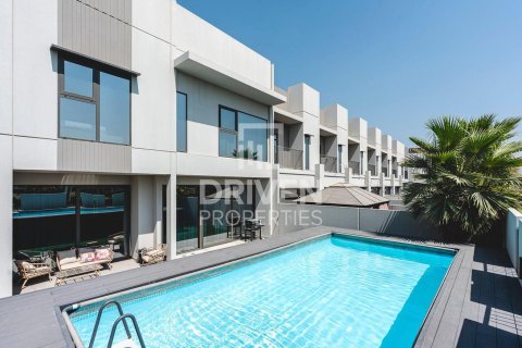 Townhouse in Mohammed Bin Rashid City, Dubai 4 bedrooms, 399.58 sq.m. № 128528 - photo 20