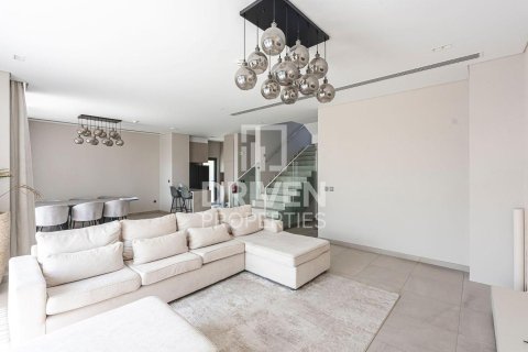 Townhouse in Mohammed Bin Rashid City, Dubai 4 bedrooms, 399.58 sq.m. № 128528 - photo 3
