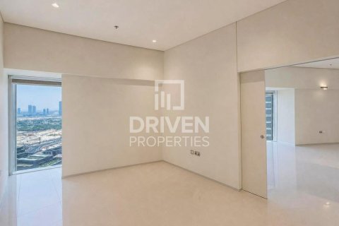 Apartment in Sheikh Zayed Road, Dubai 3 bedrooms, 209.96 sq.m. № 128527 - photo 4