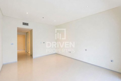 Apartment in Sheikh Zayed Road, Dubai 3 bedrooms, 209.96 sq.m. № 128527 - photo 8