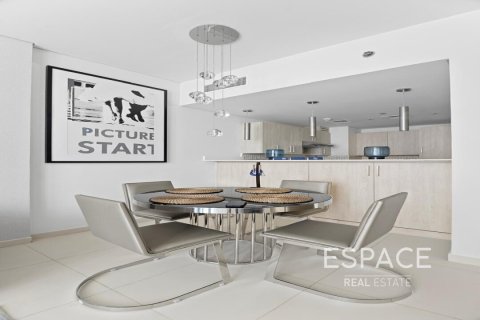 Apartamento en SEVEN RESIDENCES en Palm Jumeirah, Dubai, 1 dormitorio, 66 m², № 62940 - foto 8