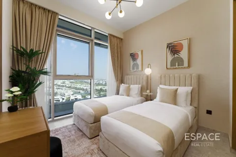 Apartamento en GOLF SUITES en Dubai Hills Estate, Dubai, 2 dormitorios, 104 m², № 62933 - foto 7