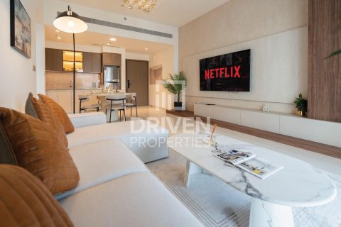 Apartment in EMAAR Beachfront, Dubai Harbour, Dubai 1 bedroom, 73.77 sq.m. № 128135 - photo 2