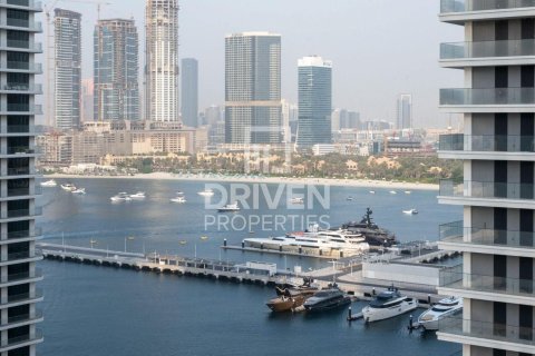 Apartment in EMAAR Beachfront, Dubai Harbour, Dubai 1 bedroom, 73.77 sq.m. № 128135 - photo 3