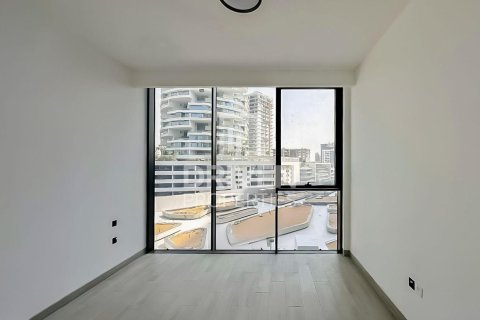 Apartment in Jumeirah Village Circle, Dubai 1 bedroom, 74.69 sq.m. № 128134 - photo 6