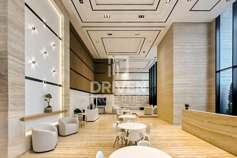 Apartment in Jumeirah Village Circle, Dubai 1 bedroom, 74.69 sq.m. № 128134 - photo 12