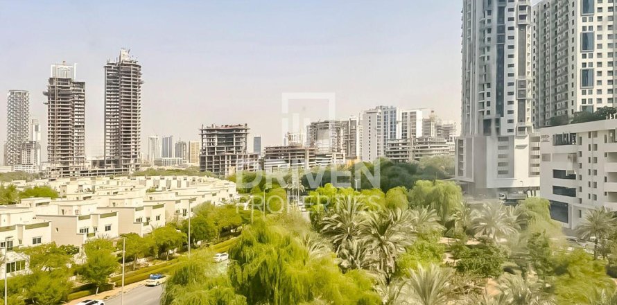 Apartment in Jumeirah Village Circle, Dubai 1 bedroom, 74.69 sq.m. № 128134