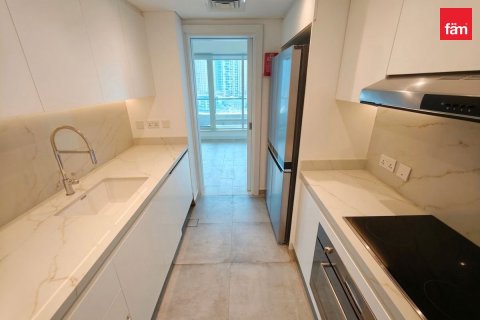 Apartment in Dubai Marina, Dubai 3 bedrooms, 172.4 sq.m. № 124285 - photo 9