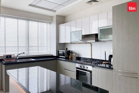 Apartment in Business Bay, Dubai 2 bedrooms, 104.4 sq.m. № 124284 - photo 8