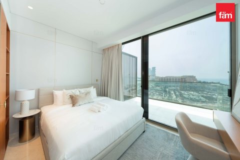 Apartment in Palm Jumeirah, Dubai 2 bedrooms, 131.2 sq.m. № 124286 - photo 8