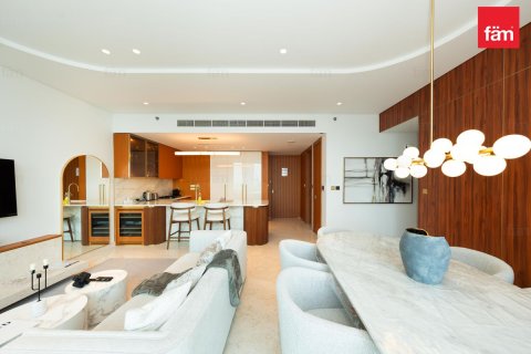 Apartment in Palm Jumeirah, Dubai 2 bedrooms, 131.2 sq.m. № 124286 - photo 3