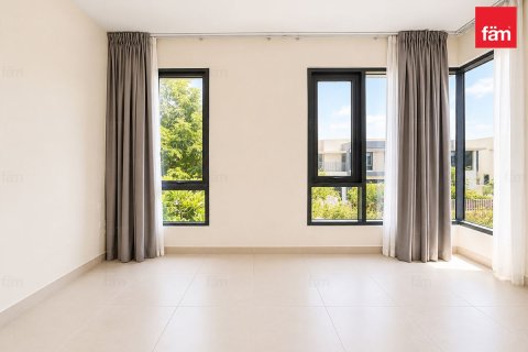 Villa in Dubai Hills Estate, Dubai 4 bedrooms, 201.7 sq.m. № 124289 - photo 3