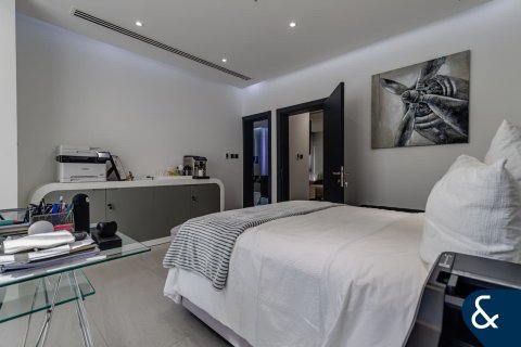 Villa in Jumeirah Village Circle, Dubai 4 bedrooms, 402 sq.m. № 74693 - photo 20