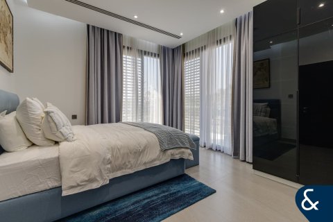 Villa in Jumeirah Village Circle, Dubai 4 bedrooms, 402 sq.m. № 74693 - photo 25
