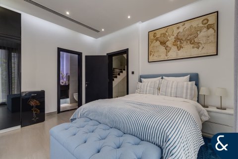 Villa in Jumeirah Village Circle, Dubai 4 bedrooms, 402 sq.m. № 74693 - photo 26