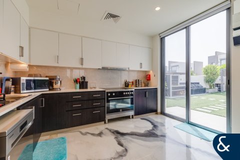 Villa à EMAAR South, Dubai South (Dubai World Central), Dubai, 3 chambres, 258 m², № 74685 - photo 5