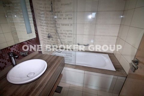 Снять в аренду квартиру в Бизнес-Бэе, Дубай: 2 спальни, 147.4м², № 1211 - фото 13