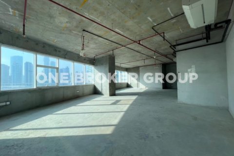 Oficina en Jumeirah Lake Towers, Dubai, 140 m², № 1212 - foto 5