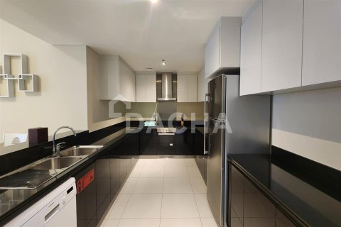 Apartamento en Damac Heights, Dubai Marina, Dubai, 3 dormitorios, 180.9 m², № 6687 - foto 4