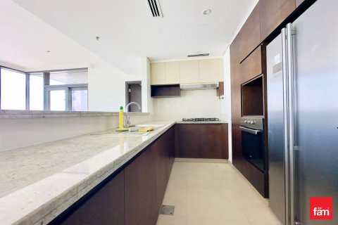 Apartment in Dubai 2 bedrooms, 126.6 sq.m. № 115130 - photo 6
