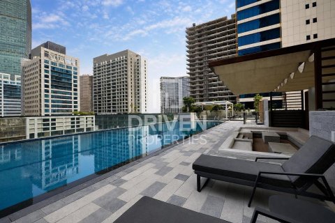 Apartment in Business Bay, Dubai 1 bedroom, 60.85 sq.m. № 135911 - photo 16