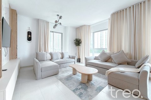 Apartamento en Burj Khalifa, Dubai, 2 dormitorios, 134.9 m², № 119888 - foto 7