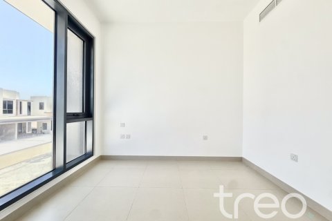 Снять в аренду таунхаус в Дубай Хилс Эстейт, Дубай: 3 спальни, 206.99м², № 119890 - фото 26