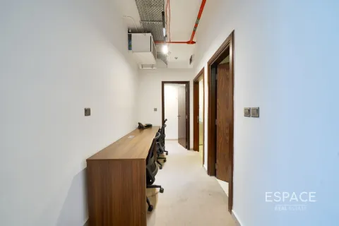 Oficina en Business Bay, Dubai, 122 m², № 62087 - foto 11