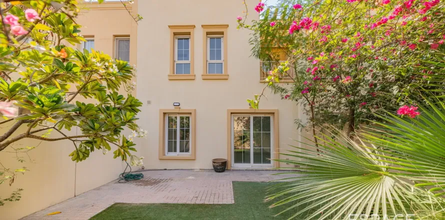 Вилла в The Springs, Дубай, 2 спальни, 153м², № 62085