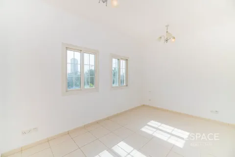 Villa à Springs 8, The Springs, Dubai, 2 chambres, 153 m², № 62084 - photo 8