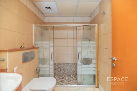 Снять в аренду квартиру в Дубай Марине, Дубай: 2 спальни, 91м², № 62118 - фото 11