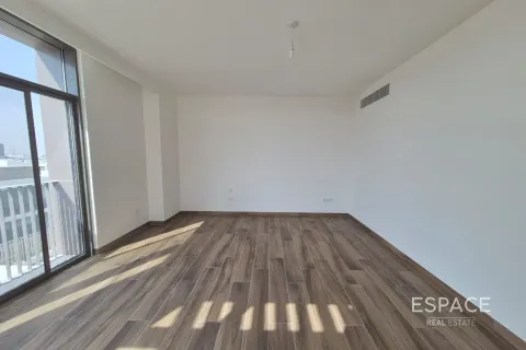 Almacén en Al Furjan, Dubai, 4 dormitorios, 335 m², № 62089 - foto 9