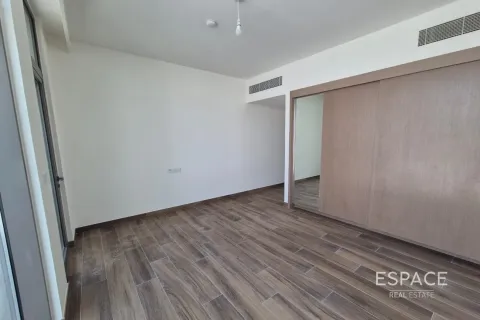 Almacén en Al Furjan, Dubai, 4 dormitorios, 335 m², № 62089 - foto 2