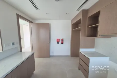Almacén en Al Furjan, Dubai, 4 dormitorios, 335 m², № 62089 - foto 15