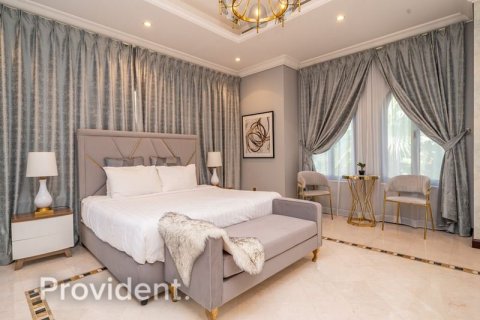 Villa in Palm Jumeirah, Dubai 5 bedrooms, 657.1 sq.m. № 2960 - photo 23