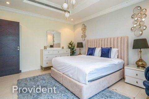 Villa in Palm Jumeirah, Dubai 5 bedrooms, 657.1 sq.m. № 2960 - photo 21