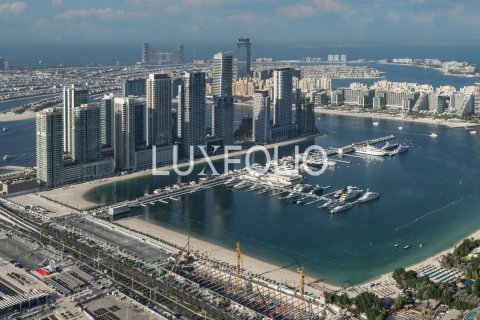Apartment in EMAAR Beachfront, Dubai Harbour, Dubai 1 bedroom, 69 sq.m. № 45704 - photo 1