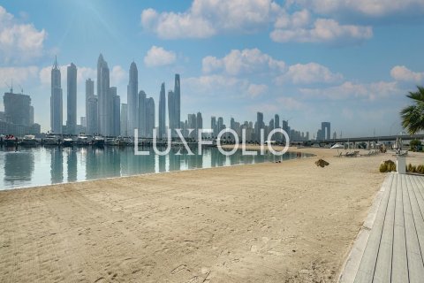 Apartment in EMAAR Beachfront, Dubai Harbour, Dubai 1 bedroom, 69 sq.m. № 45704 - photo 11