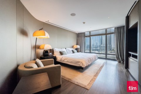 Apartment in Downtown Dubai (Downtown Burj Dubai), Dubai 1 bedroom, 91.6 sq.m. № 10769 - photo 11
