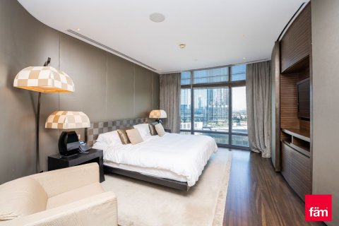 Apartment in Downtown Dubai (Downtown Burj Dubai), Dubai 1 bedroom, 91.6 sq.m. № 10769 - photo 13
