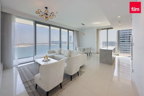 Apartment in Dubai Harbour, Dubai 3 bedrooms, 166.8 sq.m. № 115185 - photo 1