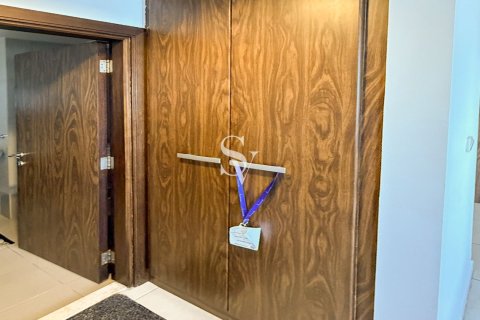 Купить квартиру в Executive Towers, Бизнес-Бэй, Дубай: 2 спальни, 140м², № 70173 - фото 9