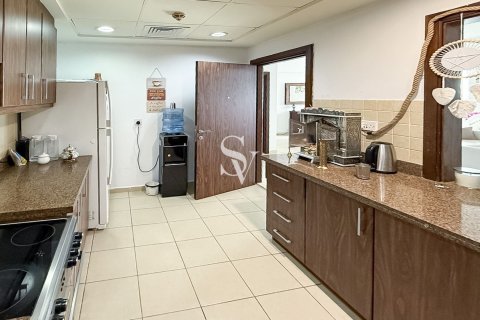 Купить квартиру в Executive Towers, Бизнес-Бэй, Дубай: 2 спальни, 140м², № 70173 - фото 4