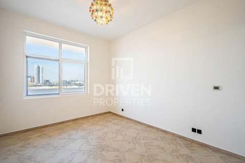 Apartment in Motor City, Dubai 3 bedrooms, 231 sq.m. № 86529 - photo 17